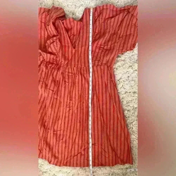 A new day orange stripped puffed sleeves midi dress. - Picture 8 of 9